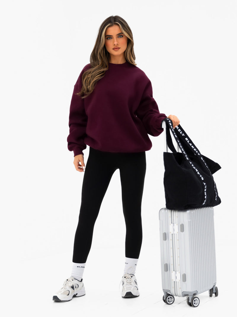 Kayla Oversized Jumper - Dunkle Kirsche