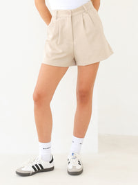 Blakely Basic Tailored Shorts - Tan