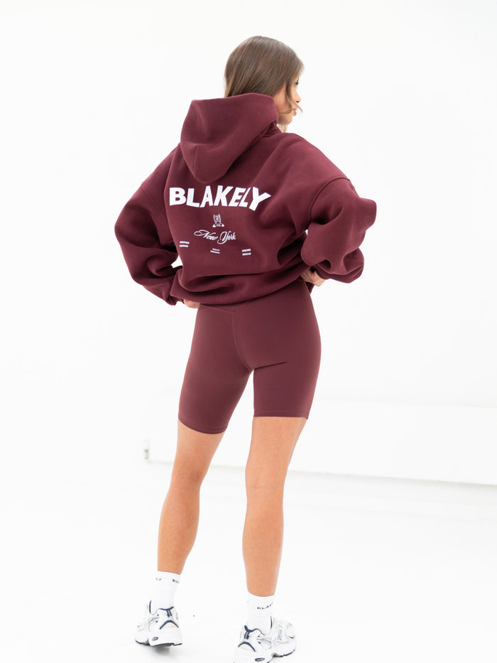 NY Crest Oversized Hoodie & Soft Shorts Set - Klassischer Burgunder