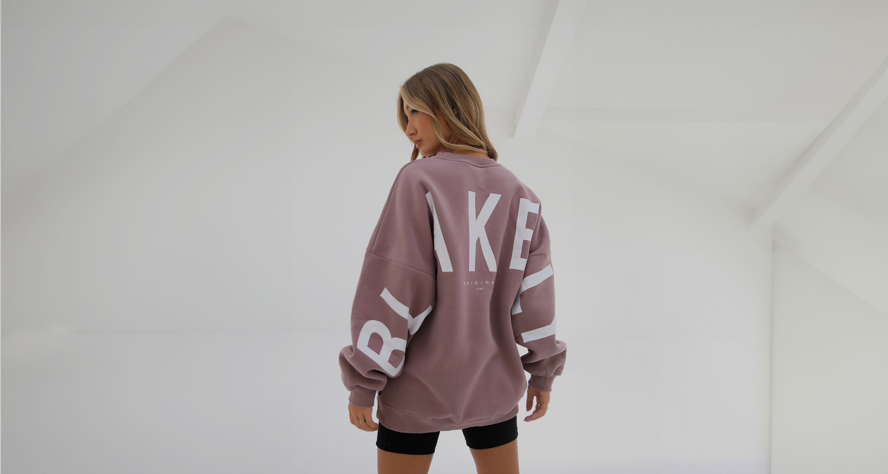 Blackout Sale | Isabels