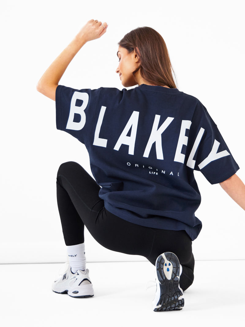 Isabel Oversized T-Shirt - Weiches Marineblau