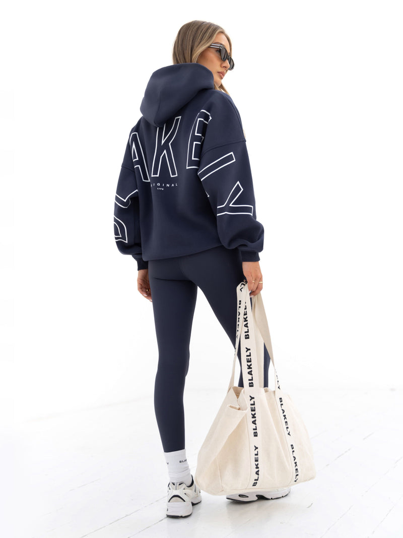 Outline Isabel Oversized Hoodie - Echtes Marineblau