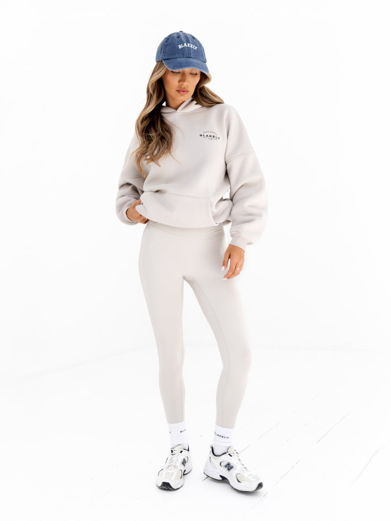 Active Studios Oversized Hoodie - Elfenbein