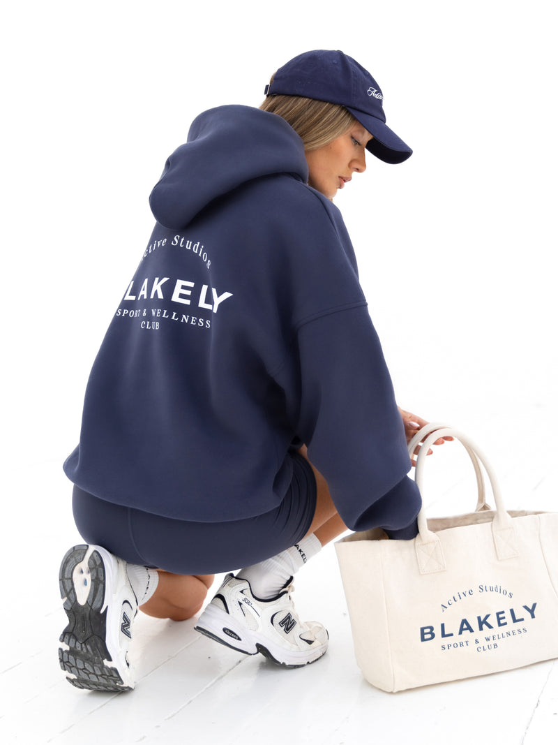 Active Studios Oversized Hoodie - Echtes Marineblau