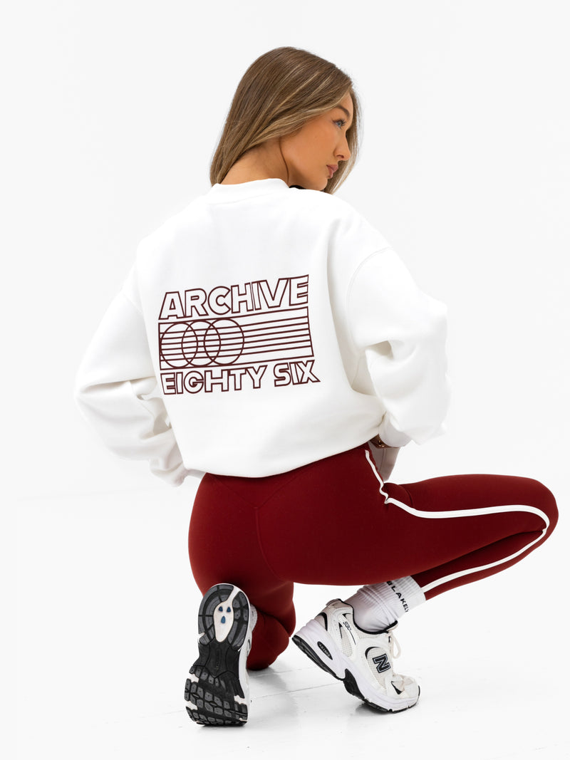 Naomi Oversized Jumper - Flaches Weiß