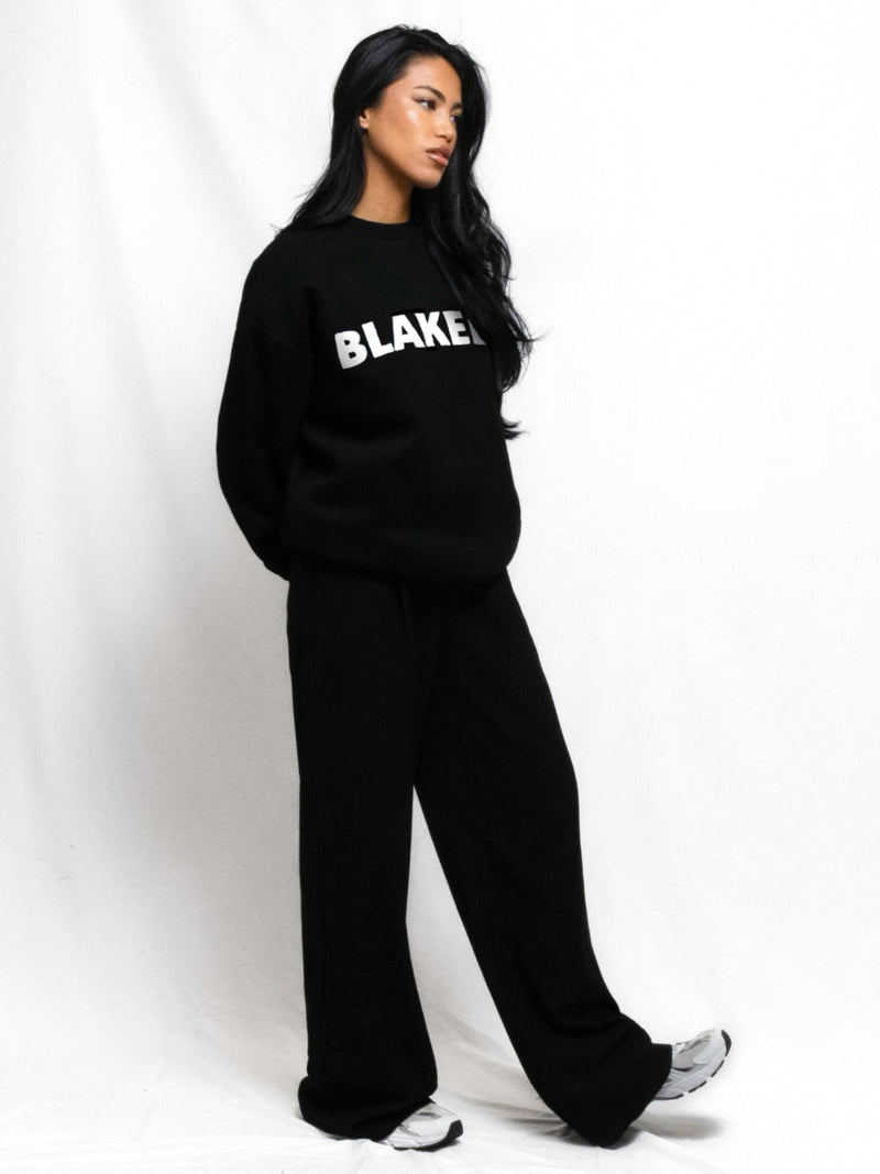 Studio Oversized Jumper - Black
