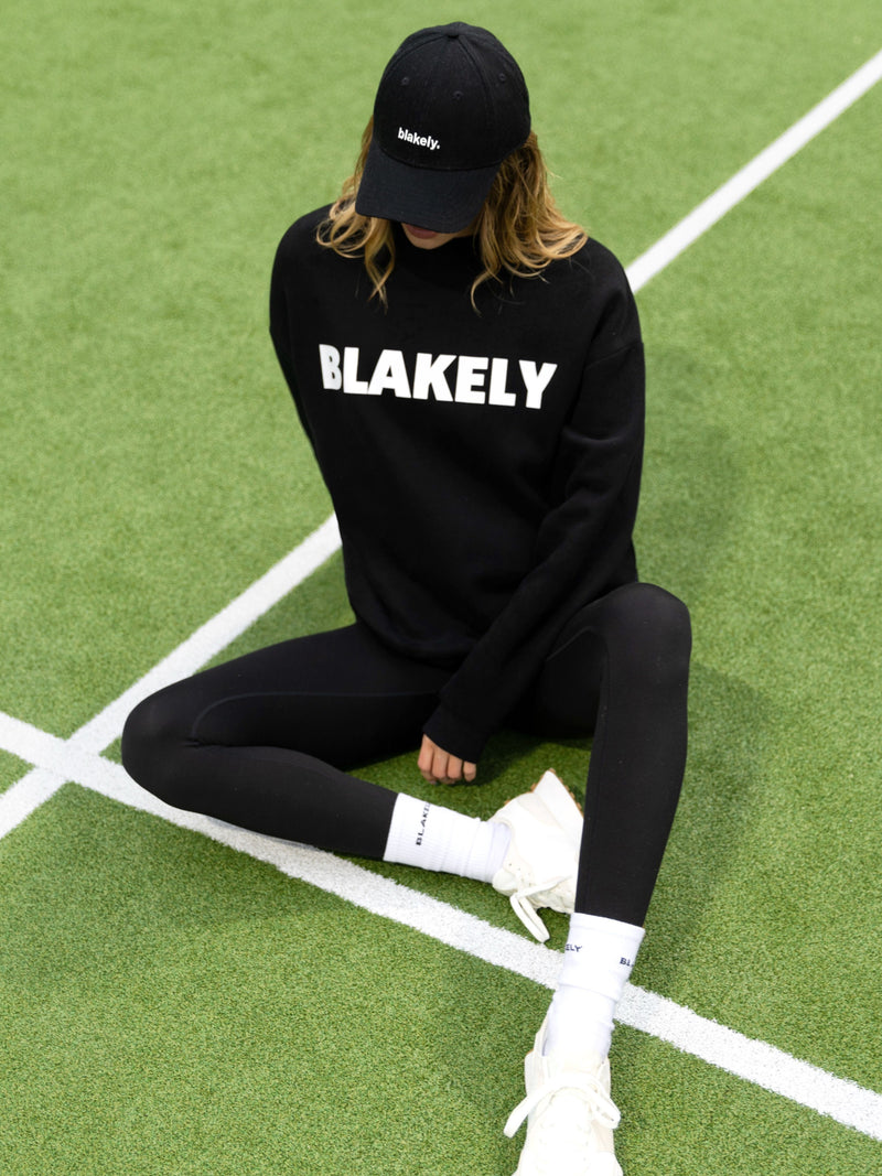 Studio Oversized Jumper - Black