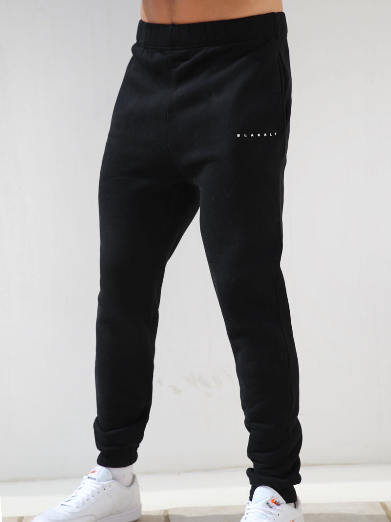 Evolved Relaxed Sweatpants - Black