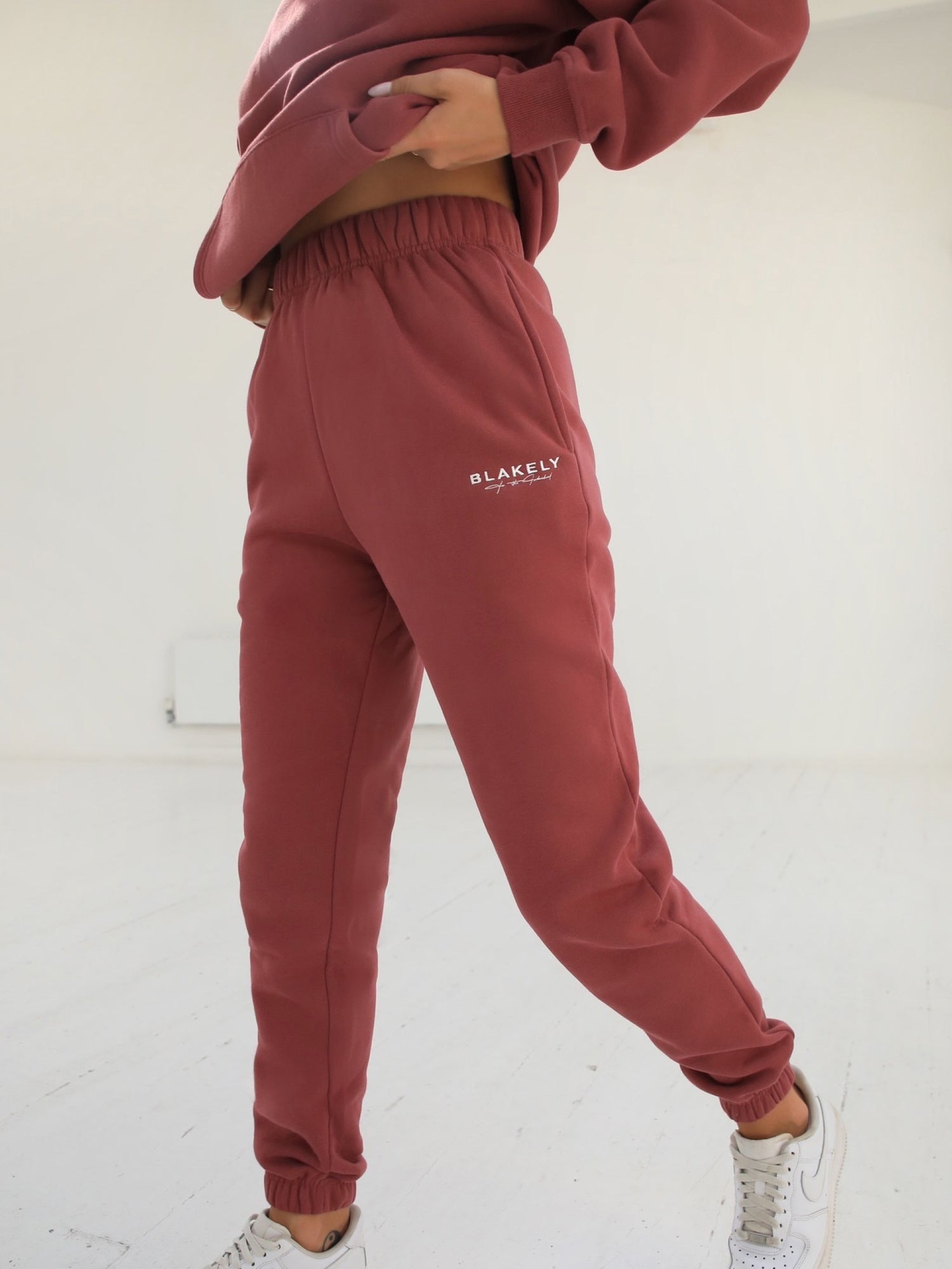 Buy Blakely Black Monaco Women's Sweatpants  Free standard delivery over  99€* – Blakely Clothing EU