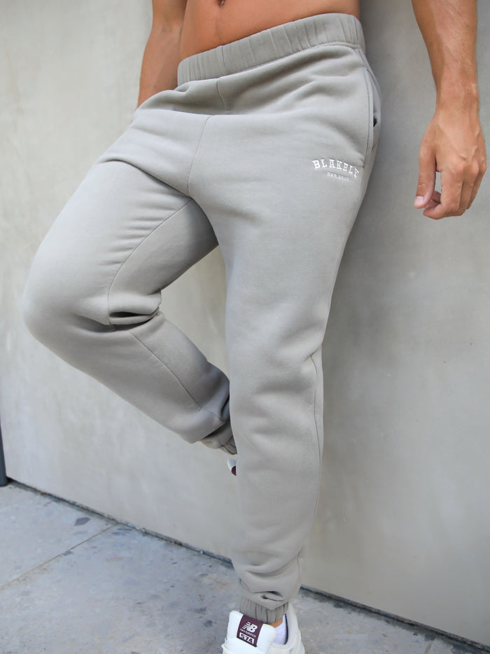 Blakely Clothing Mens Sweatpants & Joggers  Free Delivery Over €99* –  Blakely Clothing EU