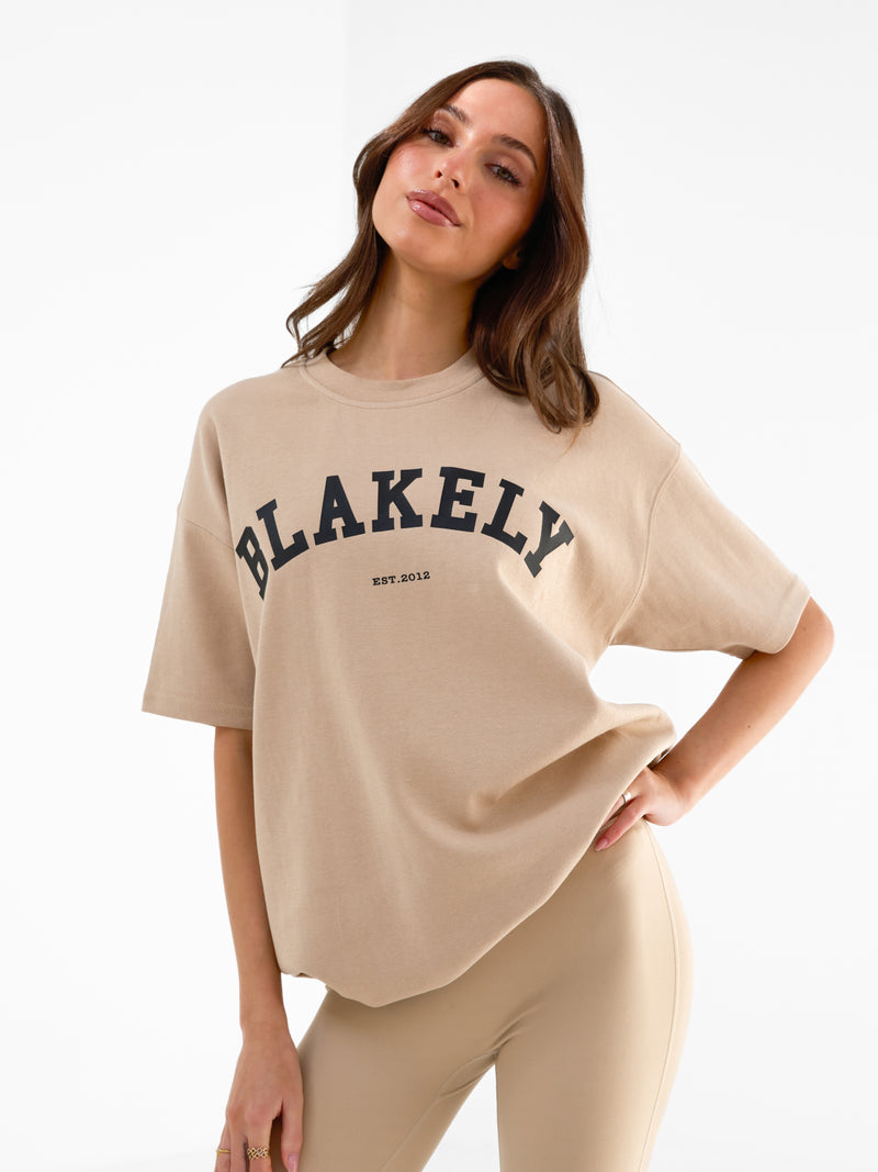 Varsity Oversized T-Shirt - Bräunen