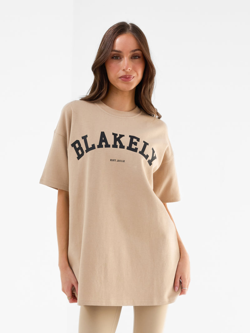 Varsity Oversized T-Shirt - Bräunen