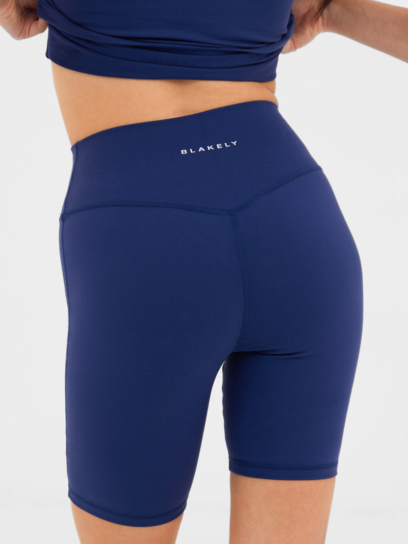 Ultimate Soft Lifestyle Shorts - Marineblau