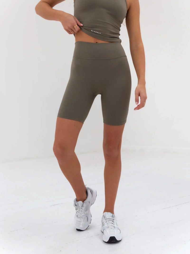 Ultimate Soft Lifestyle Shorts - Safarigrün