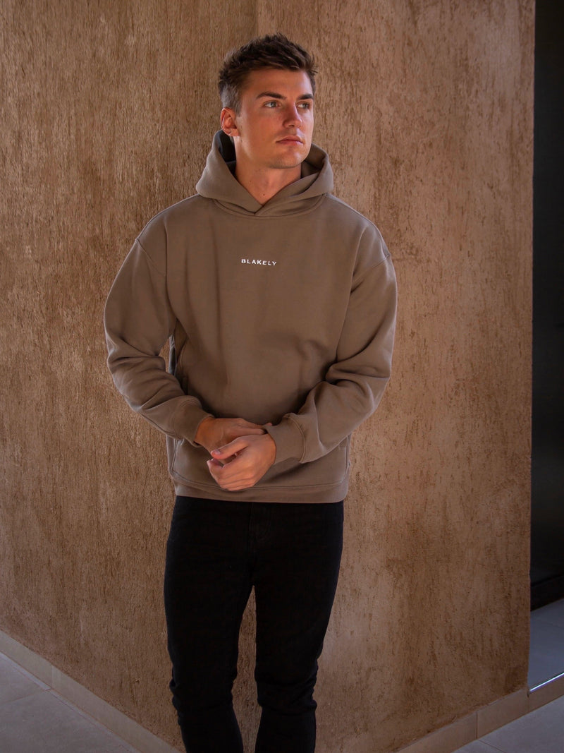 Essential Relaxed Hoodie - Brown