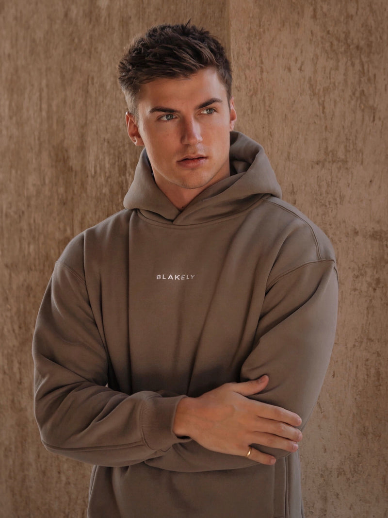 Essential Relaxed Hoodie - Brown