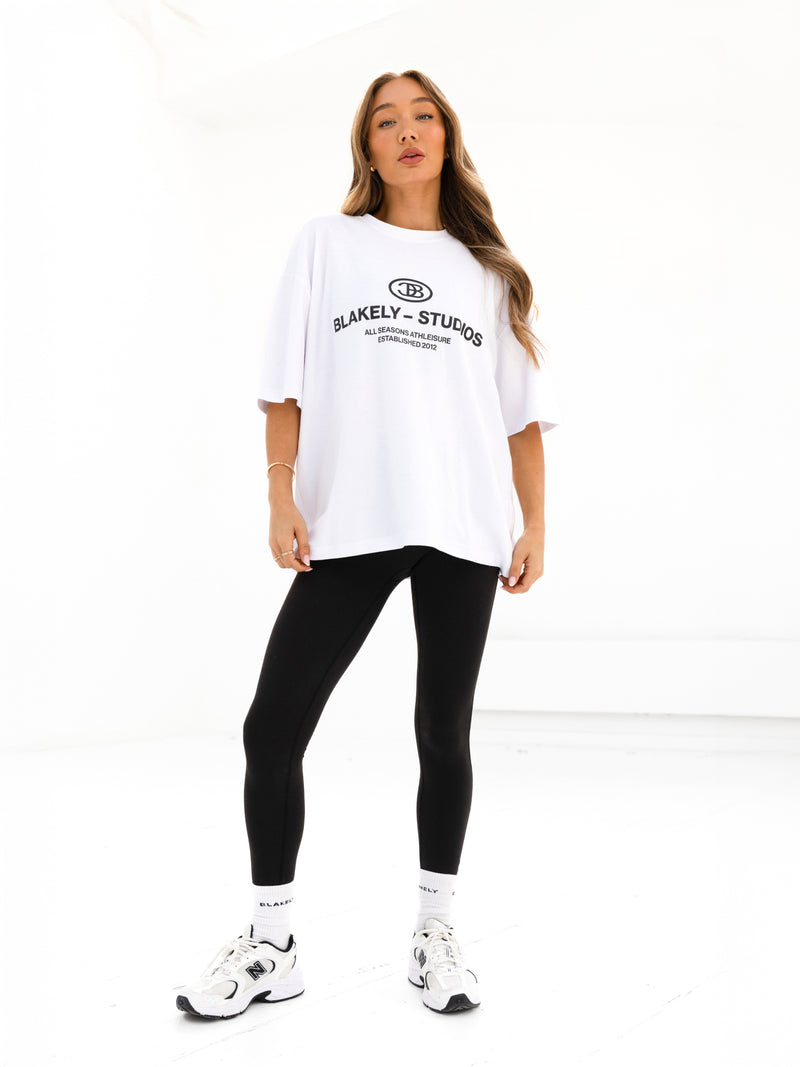 Madison Ultra Oversized T-Shirt - Weiß