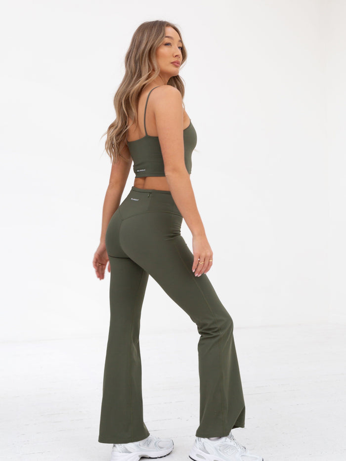 Buy Blakely Khaki Green Ultimate Active Leggings – Blakely Clothing