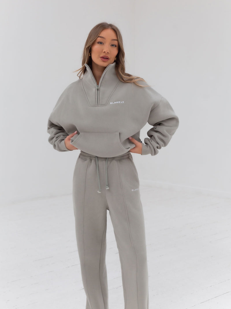 Everyday 1/4 Zip Jumper - Grey