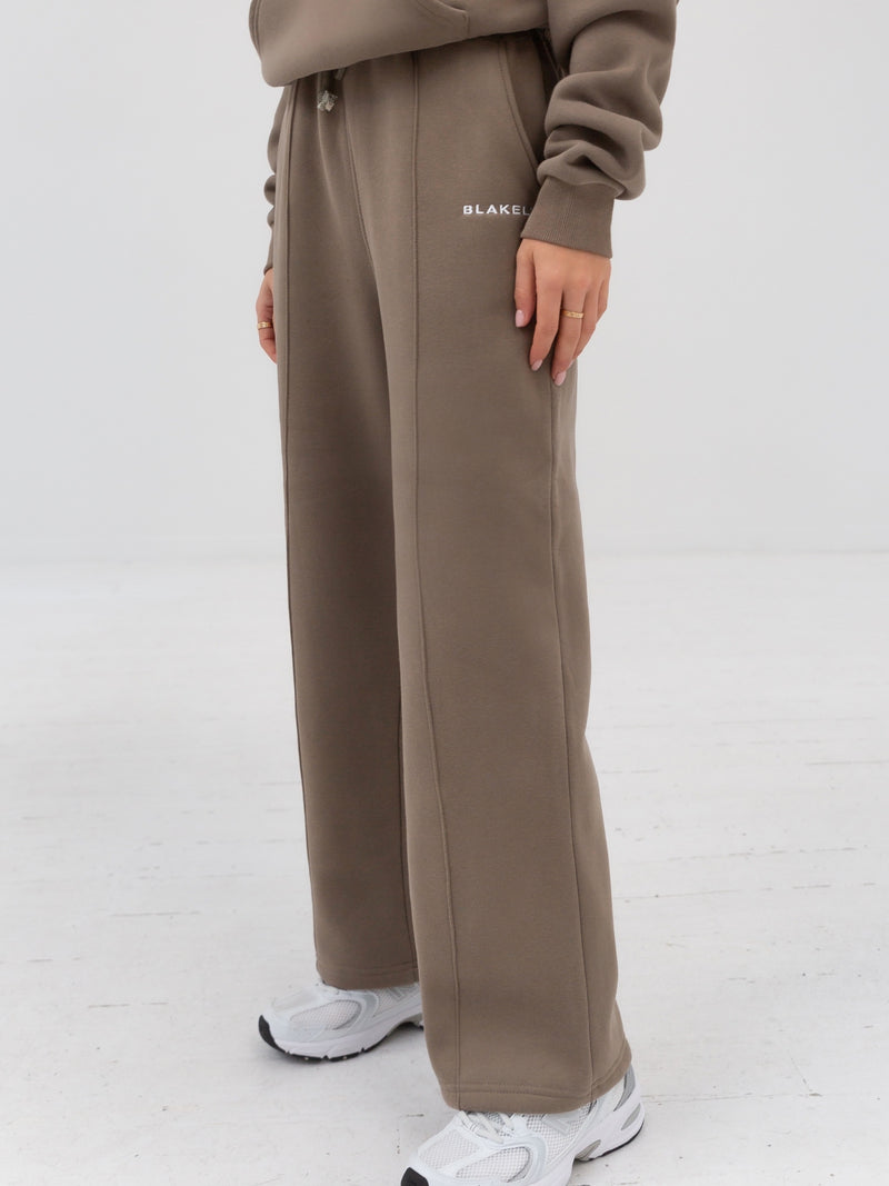 Everyday Wide Leg Sweatpants - Brown