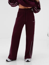 Apex Wide Leg Sweatpants - Dunkles Burgunderrot