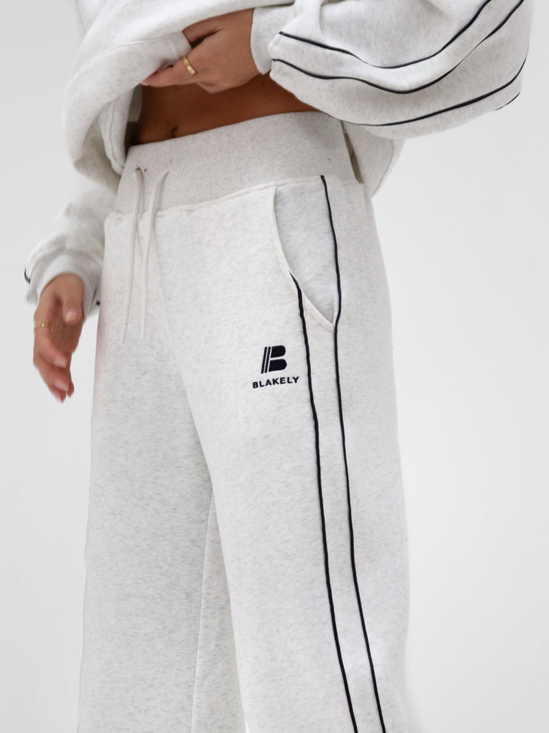 Apex Wide Leg Sweatpants - Marl White