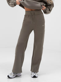 Apex Wide Leg Sweatpants - Safarigrün