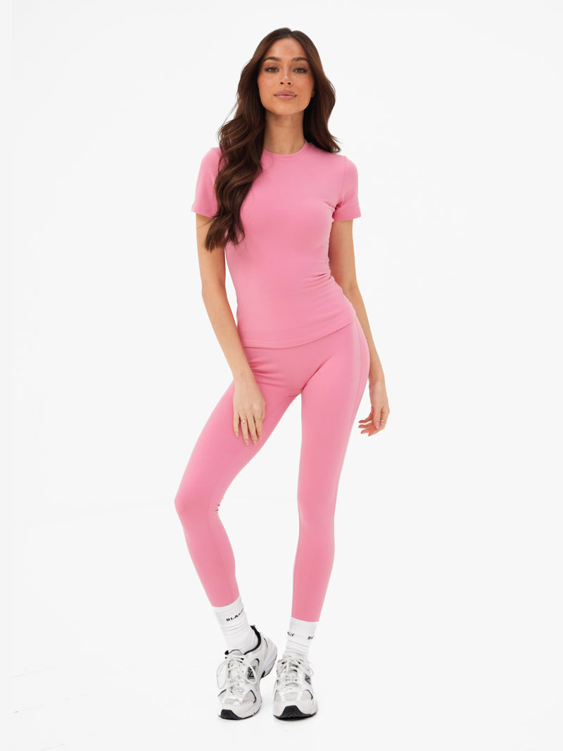 Lucia Baby Tee - Rozeachtig roze
