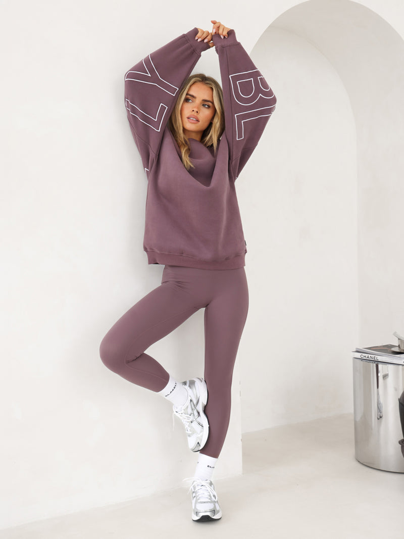 Embroidered Isabel Oversized Jumper - Gewaschene Pflaume