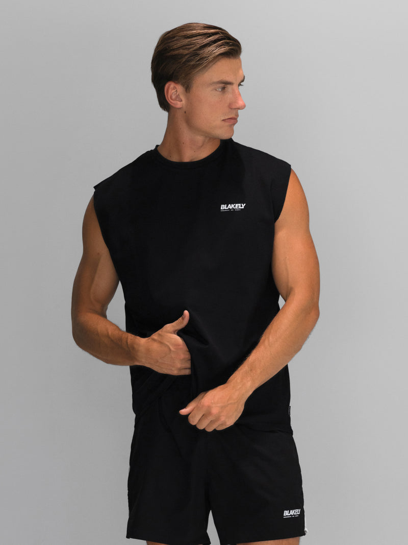 Apex Active Linear Vest - Schwarz