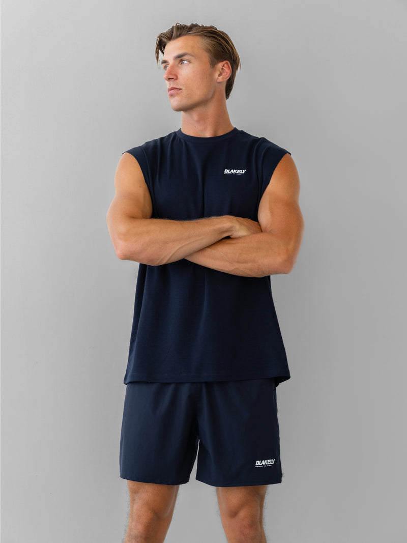 Apex Active Linear Vest - Mitternachtsblau