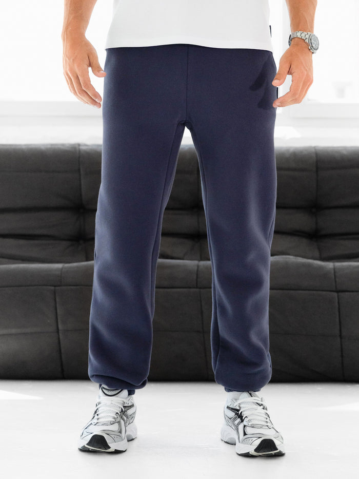 Blakely Basic Relaxed Cuffed Sweatpants - Echte Marine