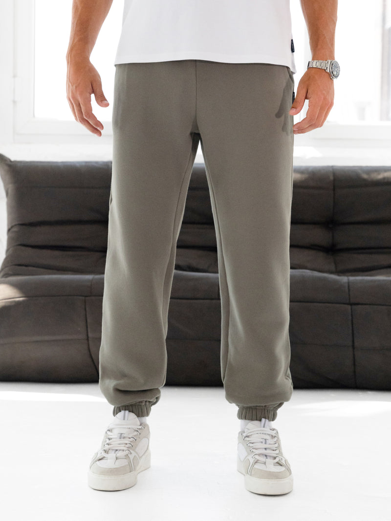 Blakely Basic Relaxed Cuffed Sweatpants - Safari Green