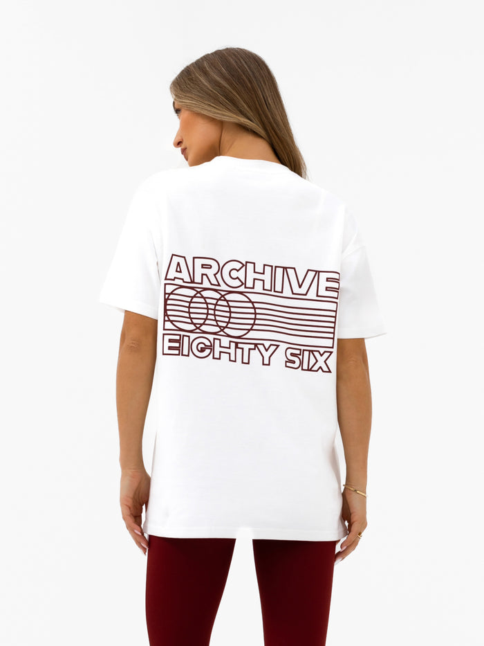 Naomi Oversized T-Shirt – Flaches Weiß