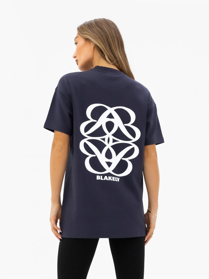 Iris Oversized T-Shirt - Echtes Marineblau