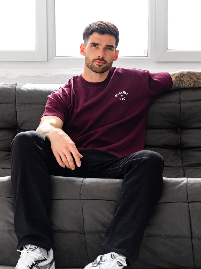 NYC Relaxed T-Shirt - Donker Bourgondië