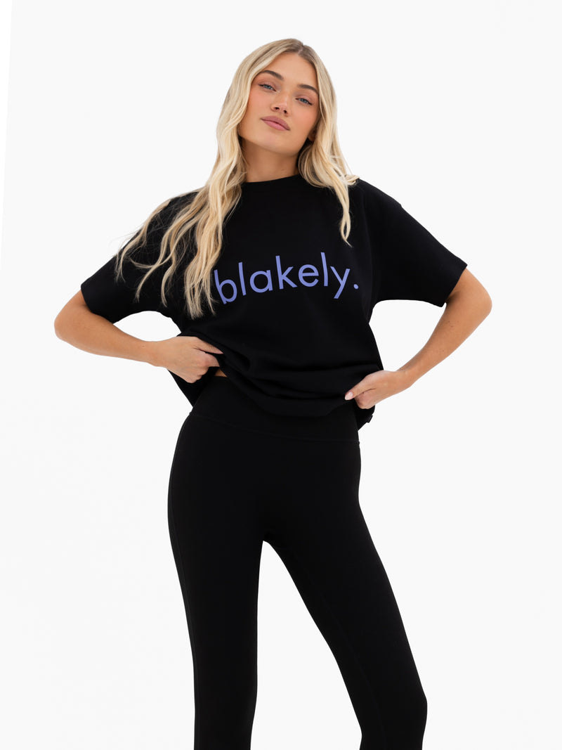 Lila Oversized T-Shirt - Black & Ultra lilac