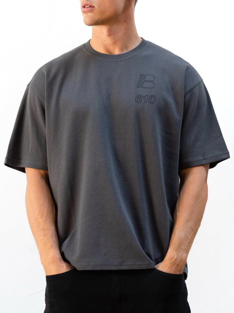Apex City Relaxed T-Shirt - Holzkohle