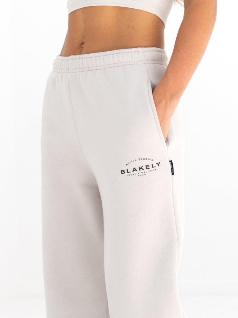 Active Studios Wide Leg Sweatpants - Elfenbein