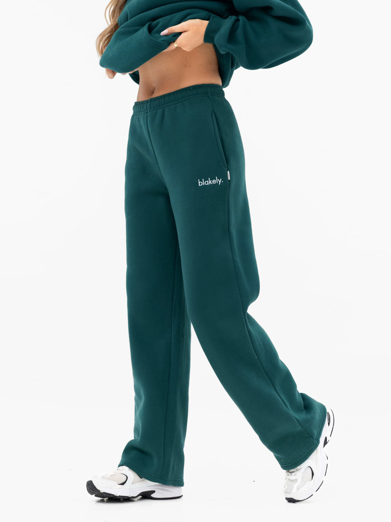 Freya Wide Leg Sweatpants - Deep Green