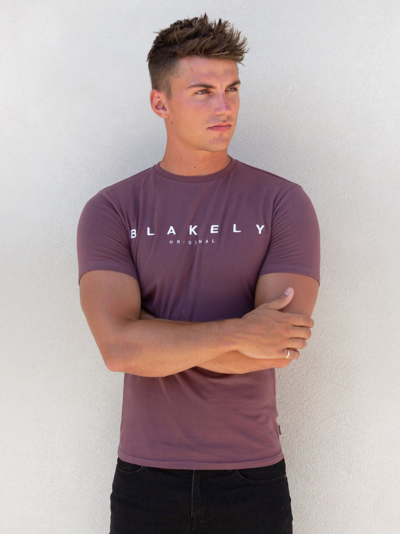 Colton T-Shirt - Burgundy