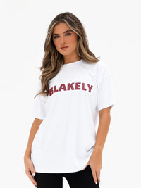 Sophia Oversized T-Shirt – Weiß & Klassisches Rot