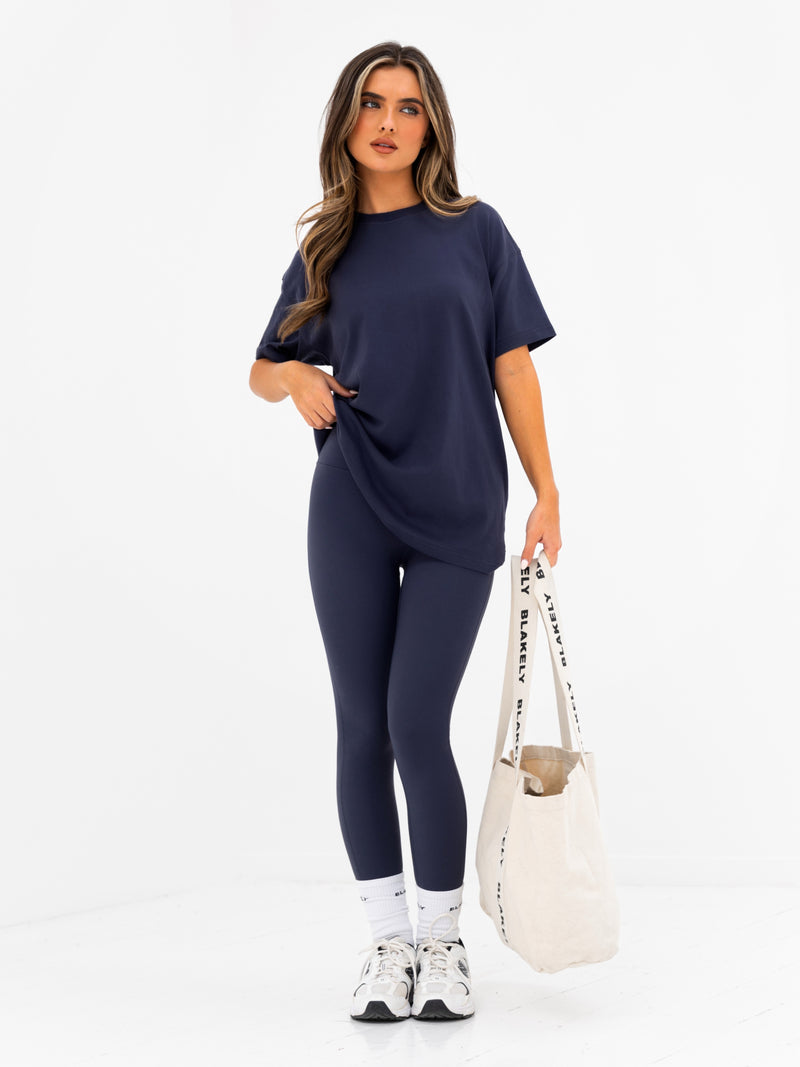 Kayla Oversized T-Shirt - Echtes Marineblau