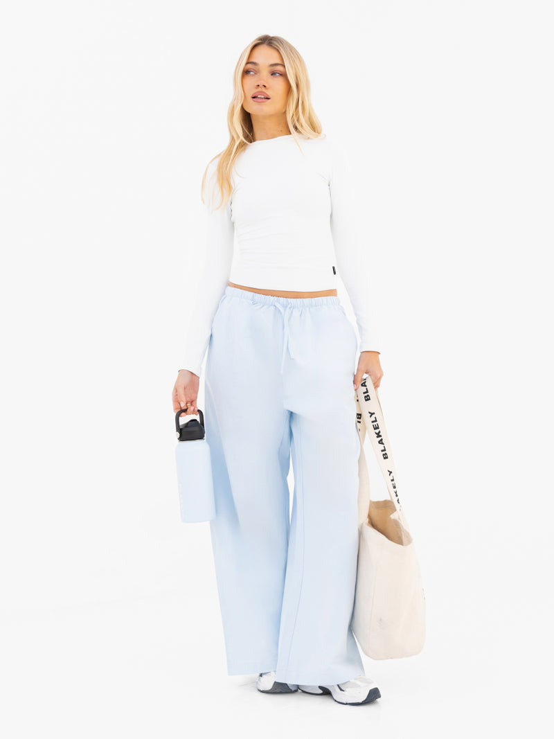 Maya Wide Leg Trousers - Zartes Blau
