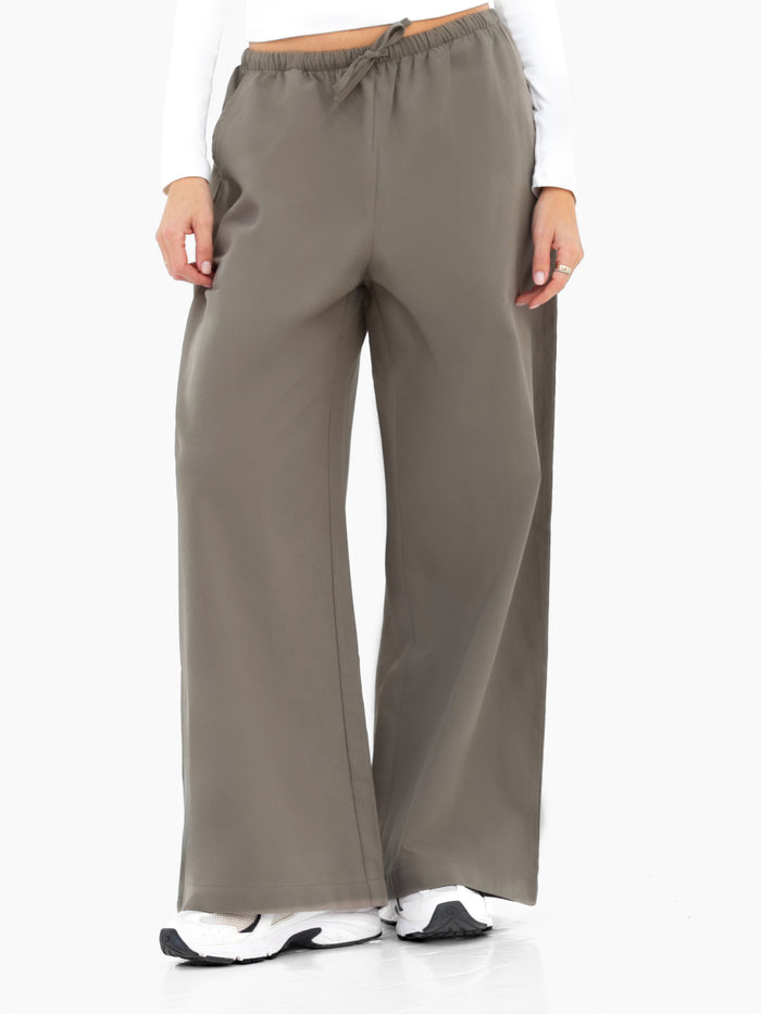 Maya Wide Leg Trousers - Safarigrün