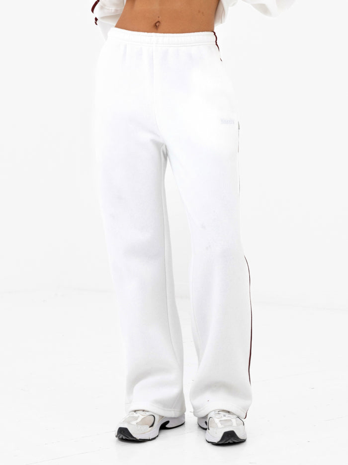 Jada Wide Leg Sweatpants - Flat White