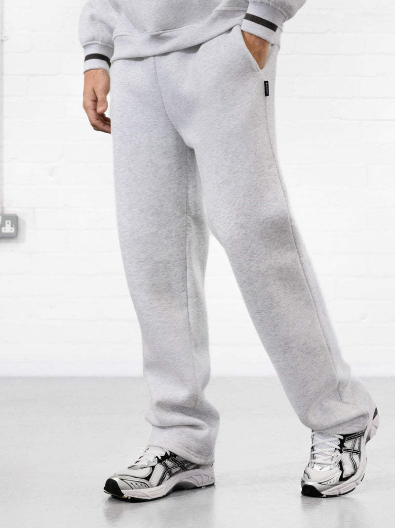 Blakely Straight Leg Sweatpants - Mergelweiß