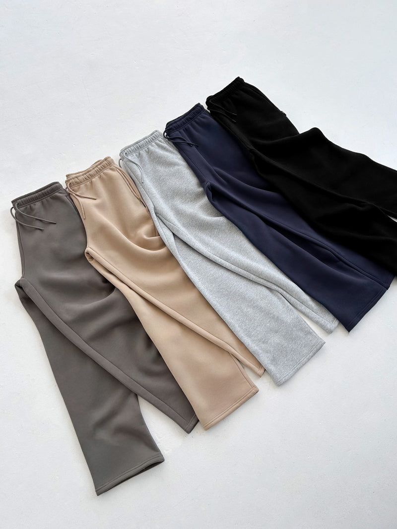 Blakely Straight Leg Sweatpants - Safari Green