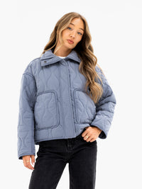 Ariana Quilted Jacket - Staubblau