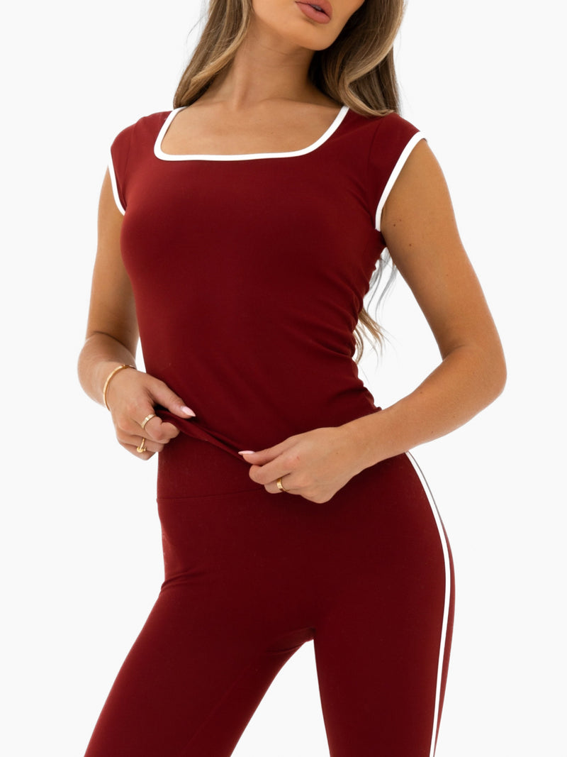 Ines Active Top - Maroon Red